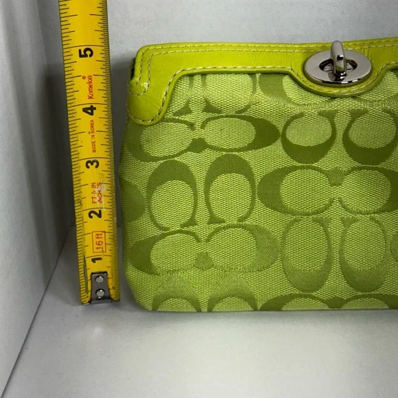 Coach Signature Lime Green Mini Convertible Shoulder/Wristlet bag - Picture 15 of 16